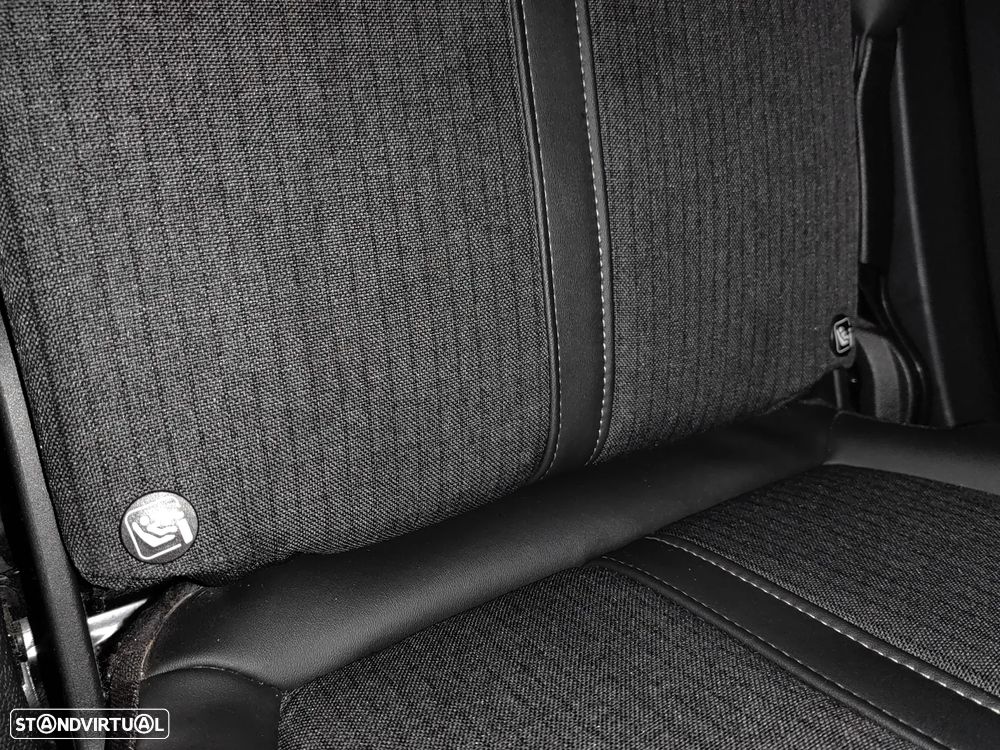 Peugeot 5008 1.6 BlueHDi Allure EAT6 - 46