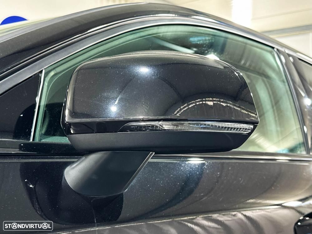 Volvo C40 Recharge 82 kWh Twin Motor Plus - 19