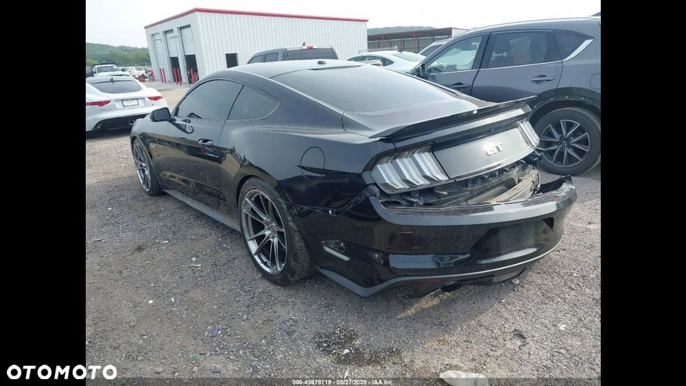 Ford Mustang 5.0 V8 GT - 5