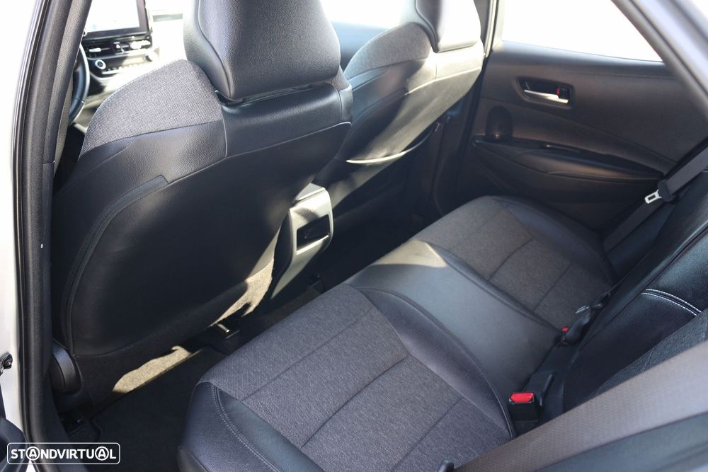 Toyota Corolla 1.8 Hybrid Comfort+P.Sport - 33