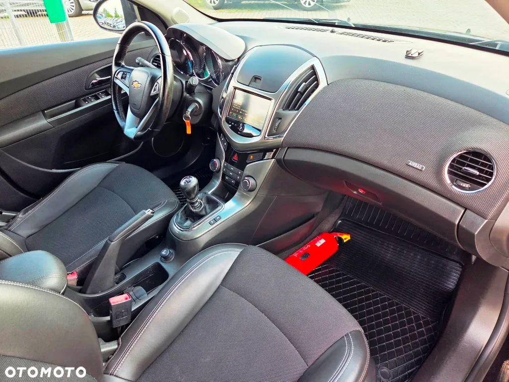Chevrolet Cruze Station Wagon 1.7TD LT+ - 28