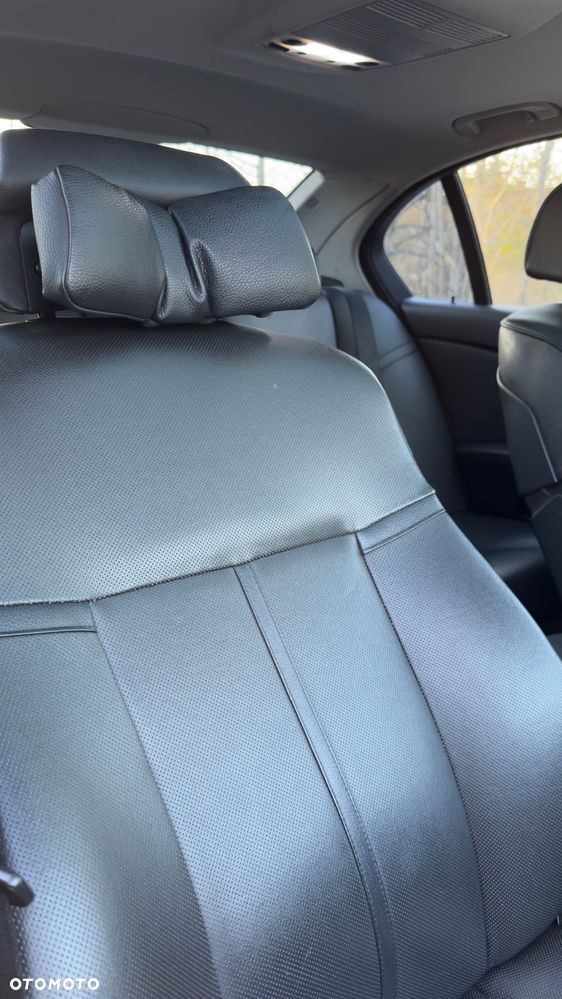 BMW Seria 5 - 34
