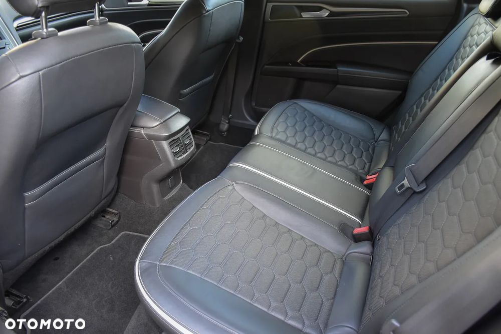 Ford Mondeo 2.0 TDCi Bi-Turbo PowerShift-Aut Vignale - 37