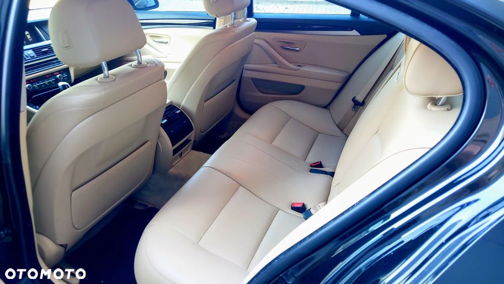 BMW Seria 5 535i - 17