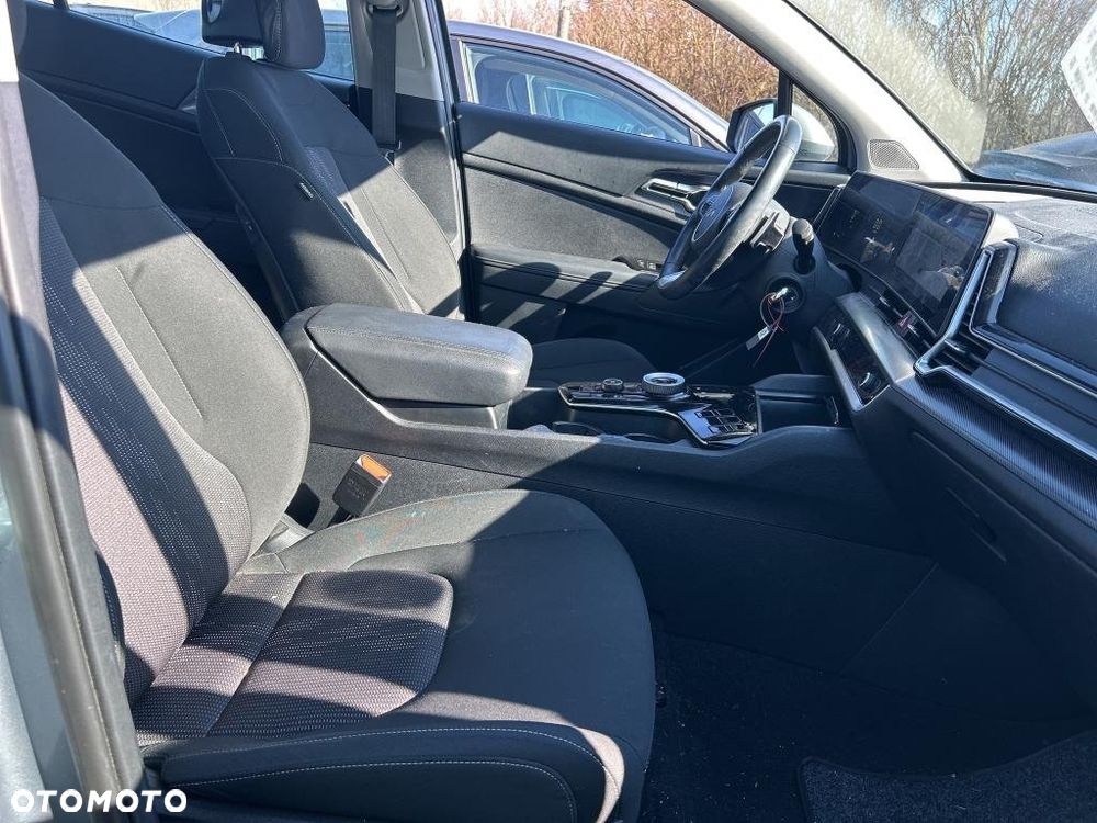 Kia Sportage 1.6 T-GDI MHEV Business Line 4WD DCT - 14