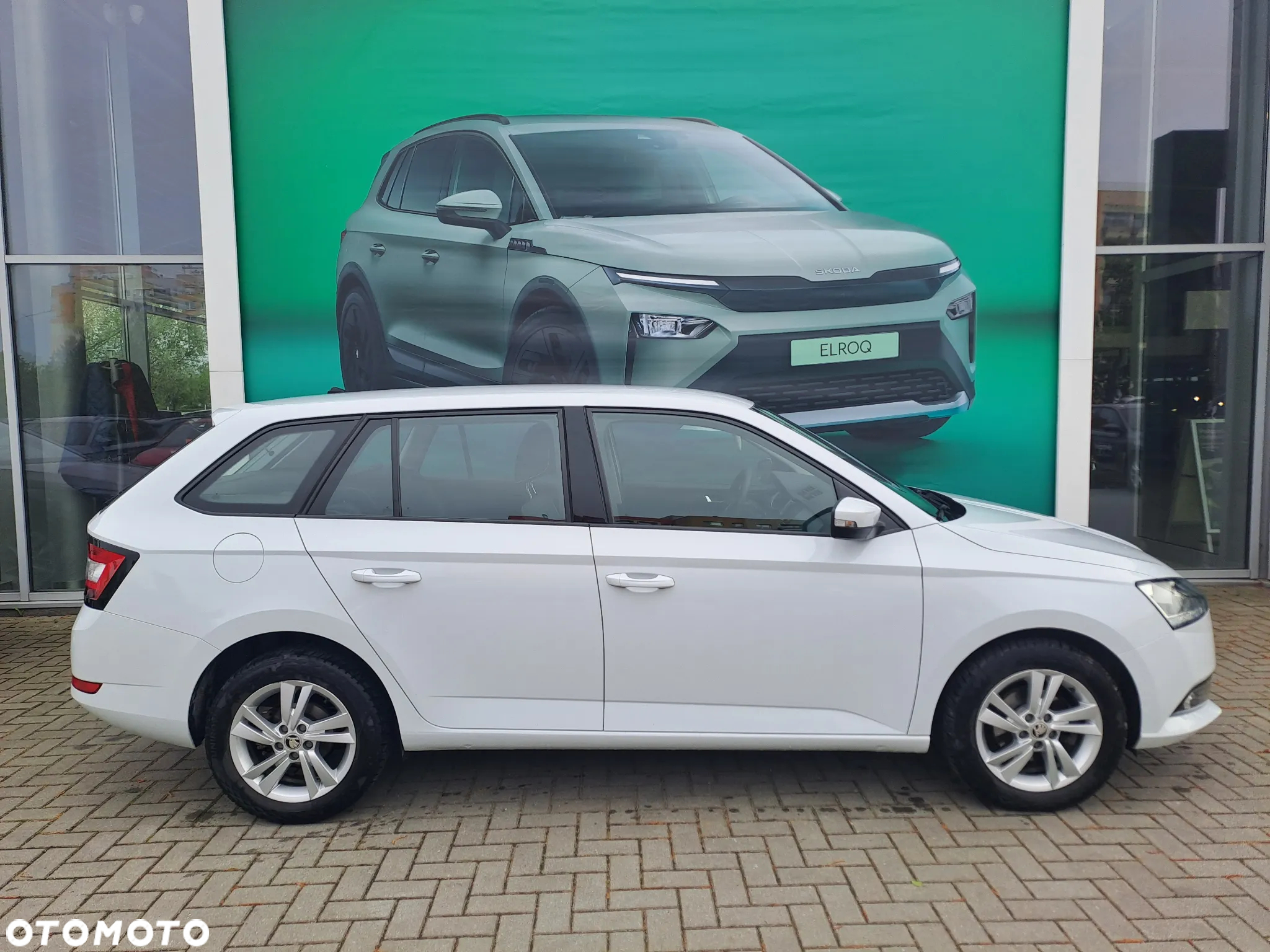 Skoda Fabia 1.0 TSI Ambition - 4