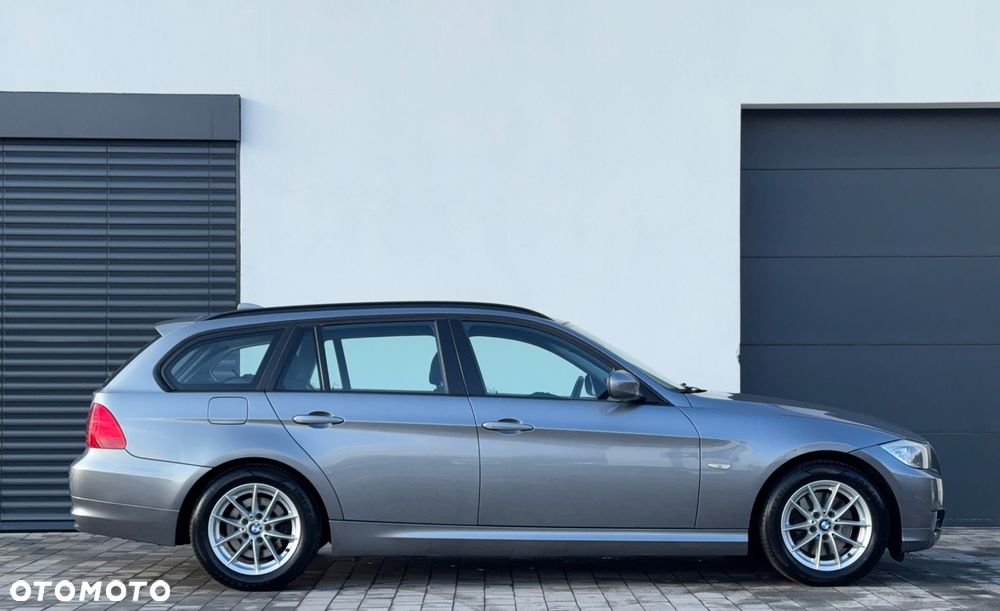 BMW Seria 3 320d DPF - 3