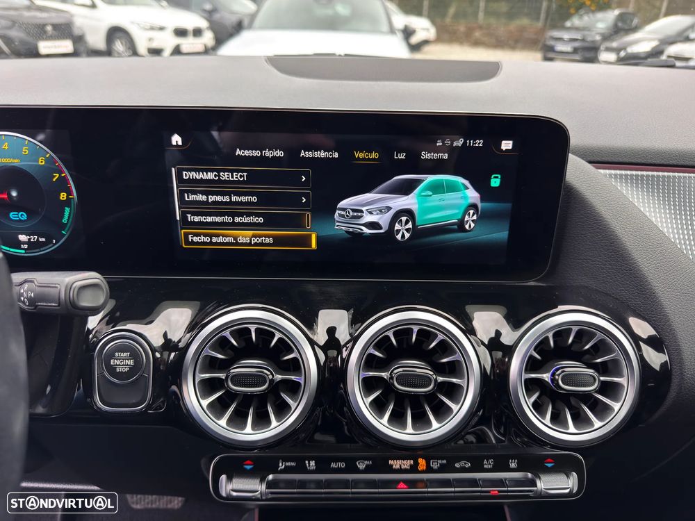 Mercedes-Benz GLA 250 e 8G-DCT Progressive - 29