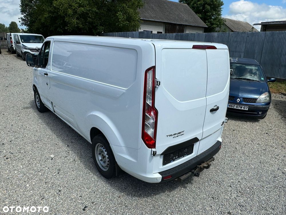 Ford Transit Custom - 32