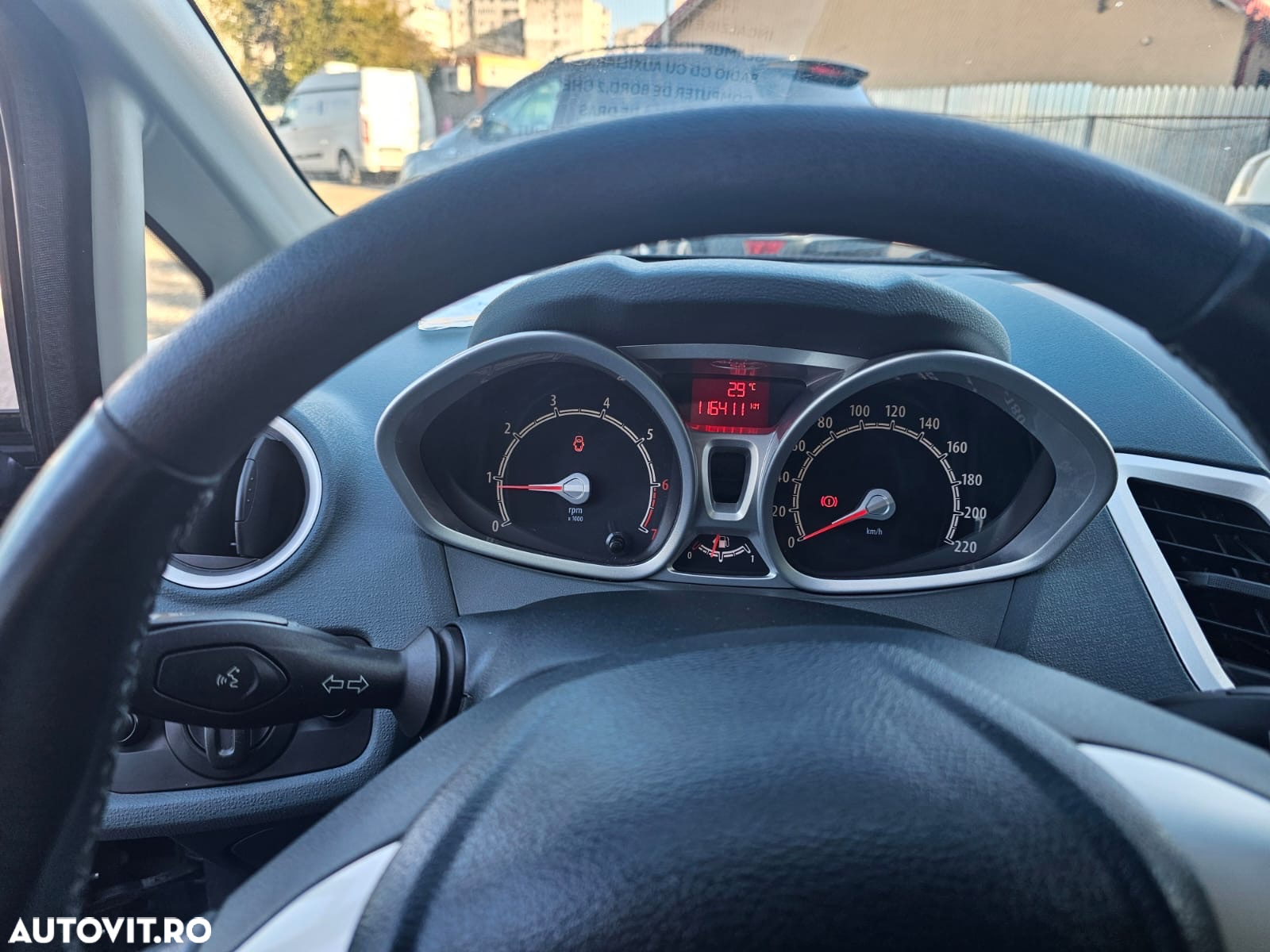 Ford Fiesta 1.4i Titanium - 10