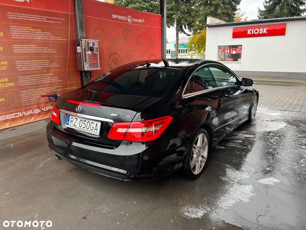 Mercedes-Benz Klasa E 250 CDI BlueEff - 5