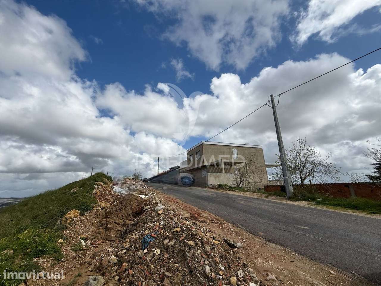 Terreno p/ construção com 418m2 - Grande imagem: 5/8