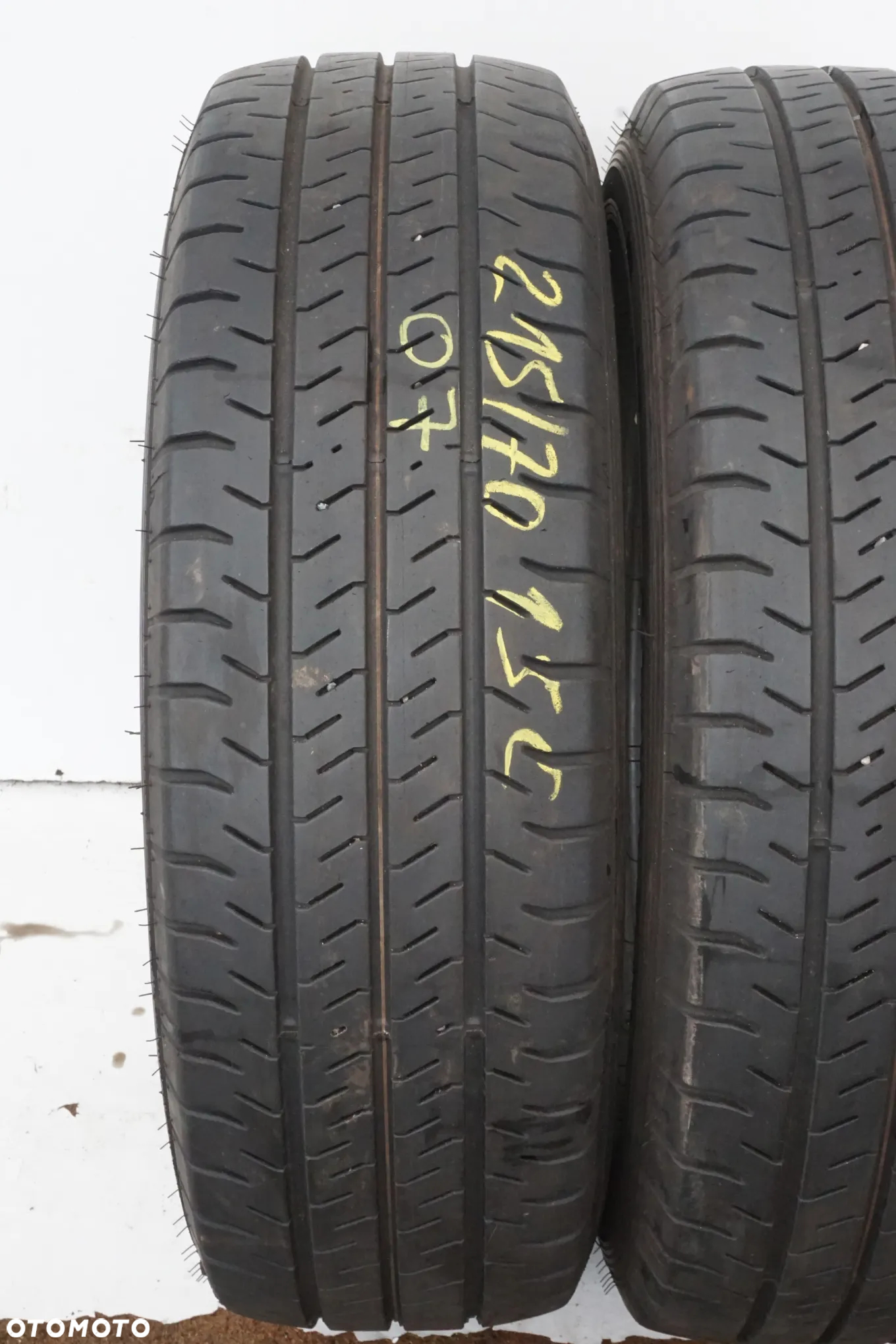 215 70 15C Falken Linam Van01  20r FV - 2