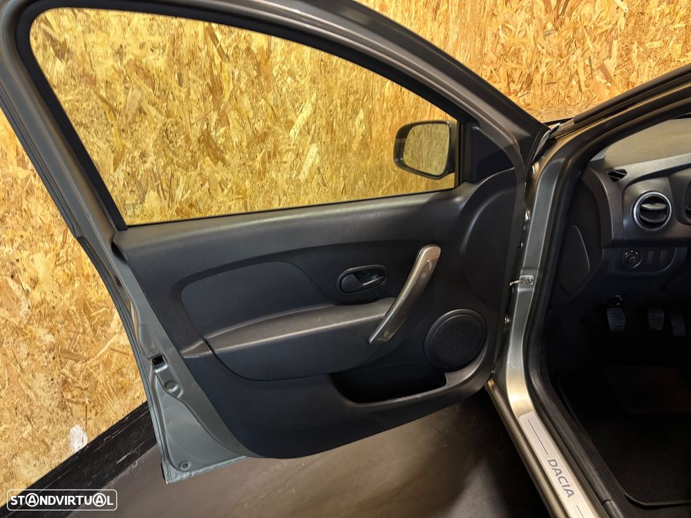 Dacia Logan MCV 1.2 16V Confort Bi-Fuel - 5