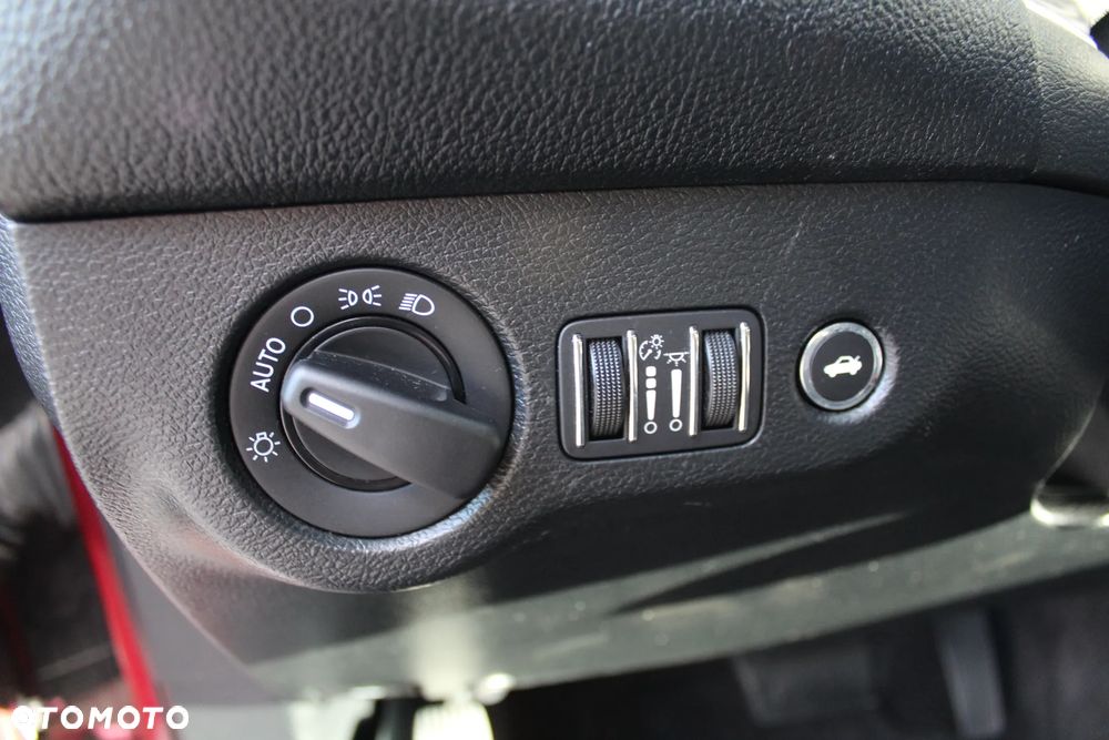 Dodge Challenger Automatik SXT Plus - 18