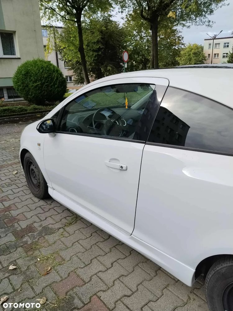 Opel Corsa 1.2 16V Limited Edition - 6
