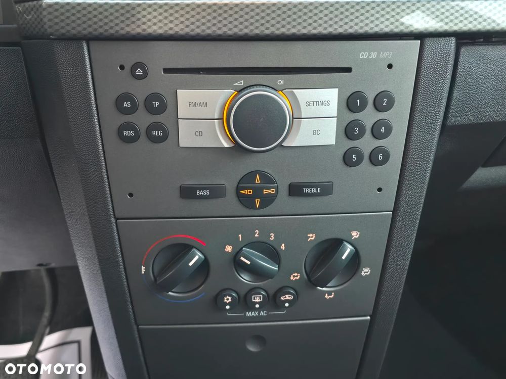 Opel Meriva 1.4 INNOVATION - 29