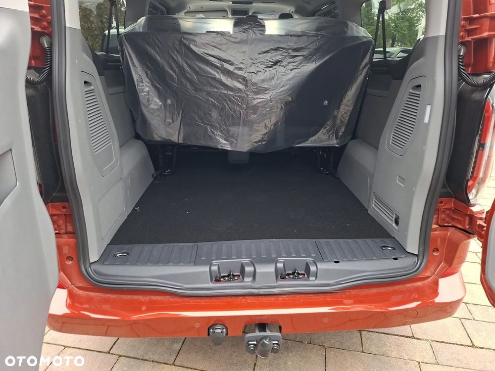 Ford Transit Custom Kombi 320 L2H1 Limited M1 - 9