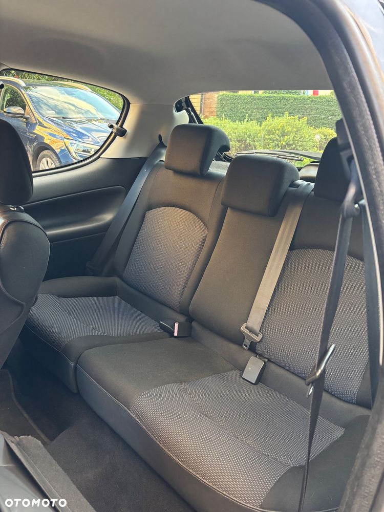 Peugeot 206 plus - 12