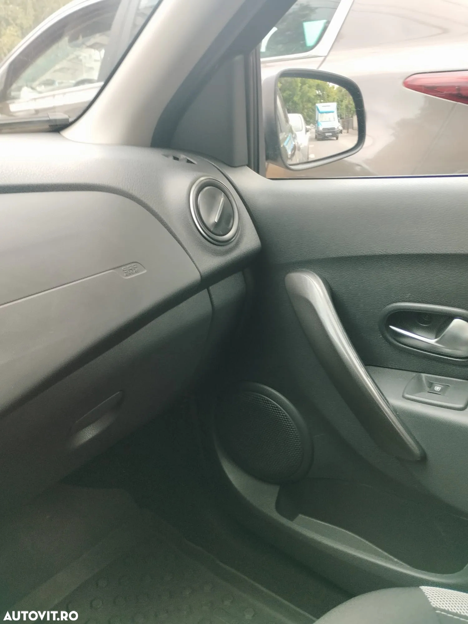 Dacia Logan - 8