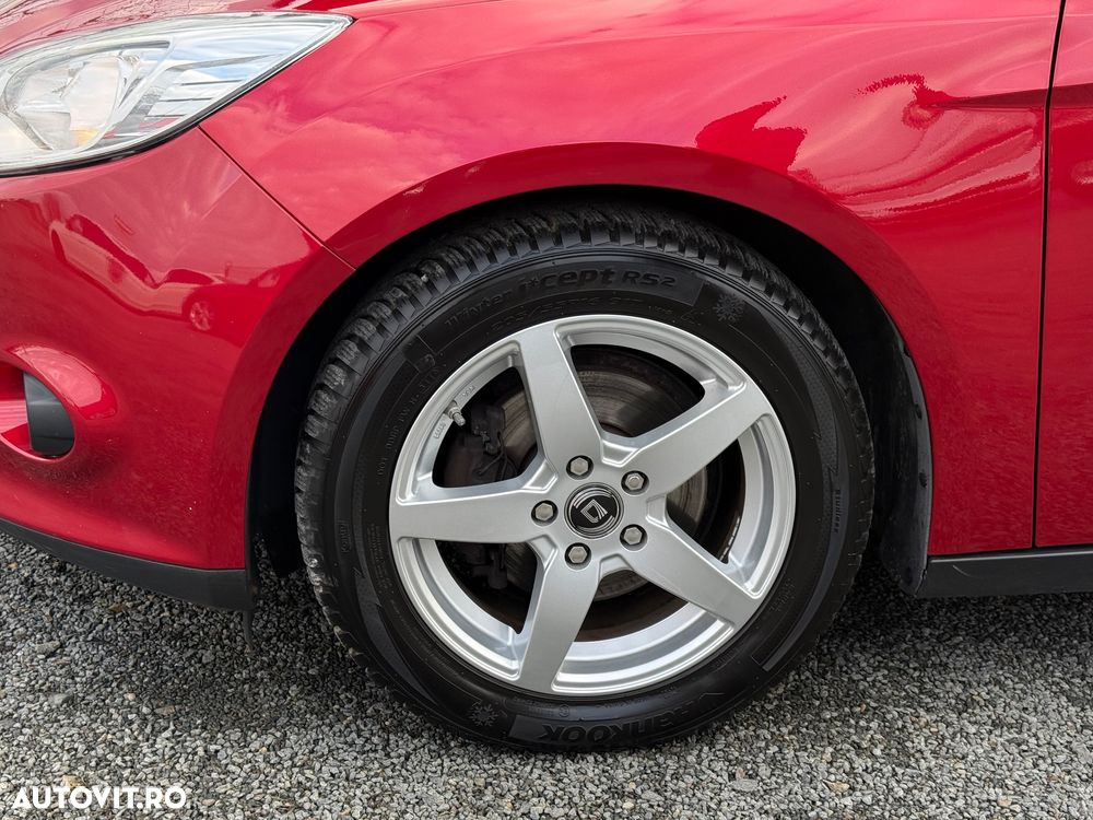 Ford Focus 1.6 TDCI DPF Trend - 24