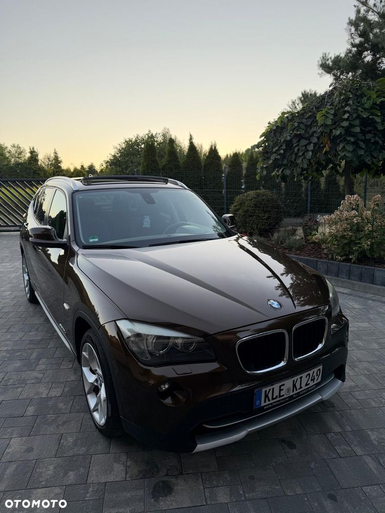 BMW X1 sDrive20d - 11