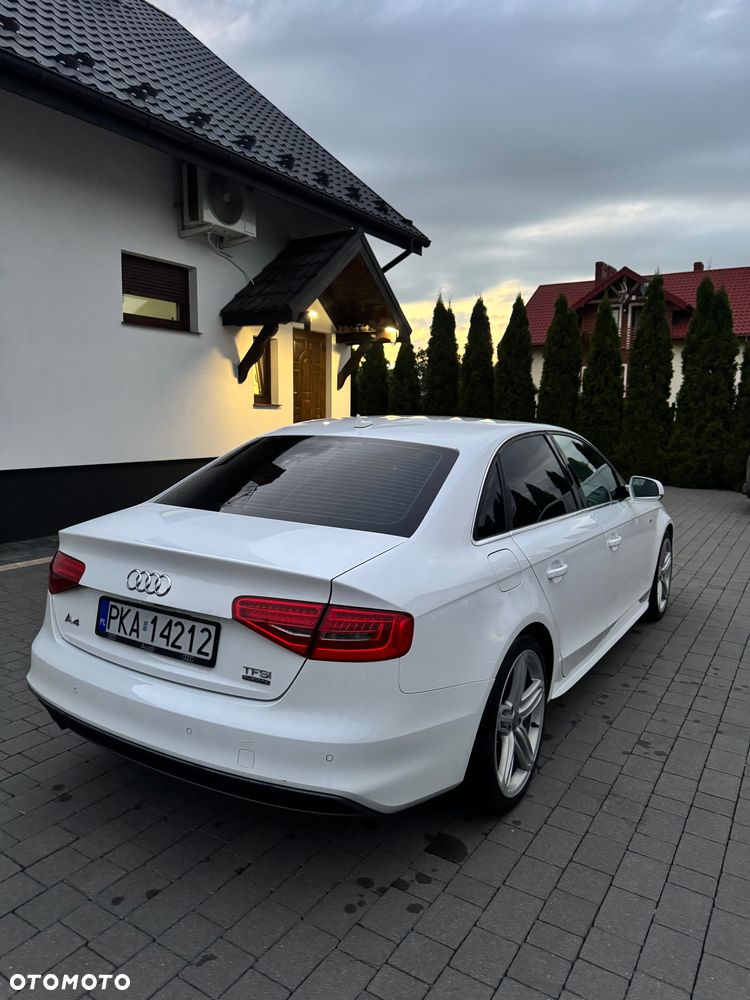 Audi A4 Limousine - 5
