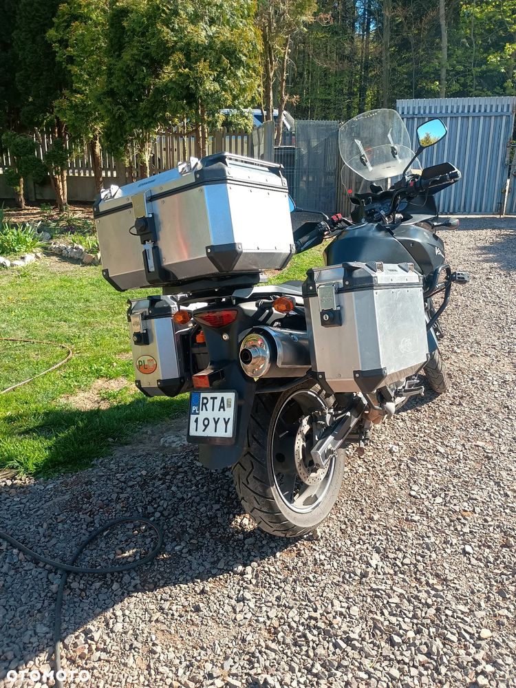Suzuki V-STROM - 2