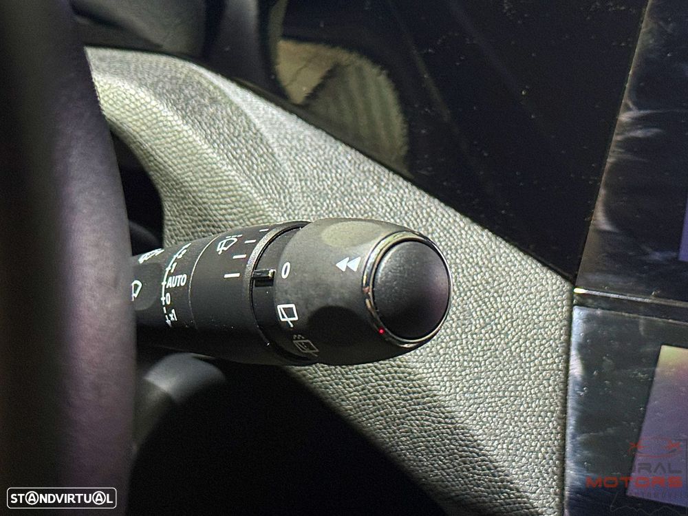 Peugeot 308 SW 1.2 PureTech Allure Pack EAT8 - 23