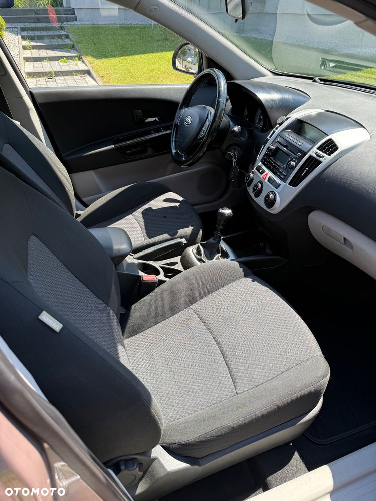 Kia Ceed 1.6 CVVT EX - 16