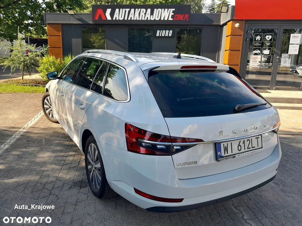 Skoda Superb 2.0 TDI SCR Style DSG - 4