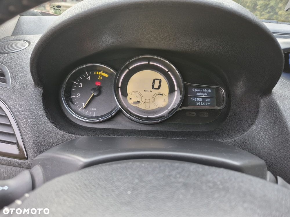 Renault Megane 1.9 dCi Bose Edition - 6