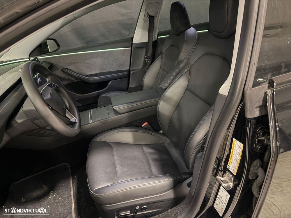 Tesla Model 3 Standard Range Plus RWD - 5