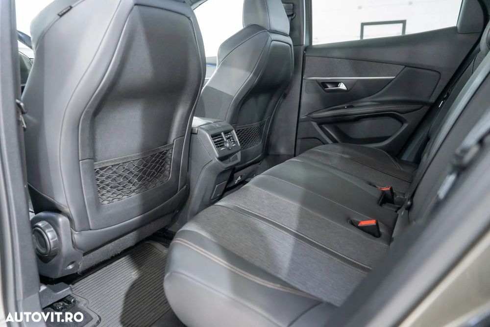 Peugeot 3008 1.5 BlueHDI S&S GT-Line - 15