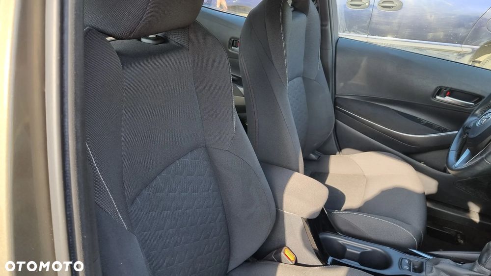 Toyota Corolla 1.8 Comfort - 22
