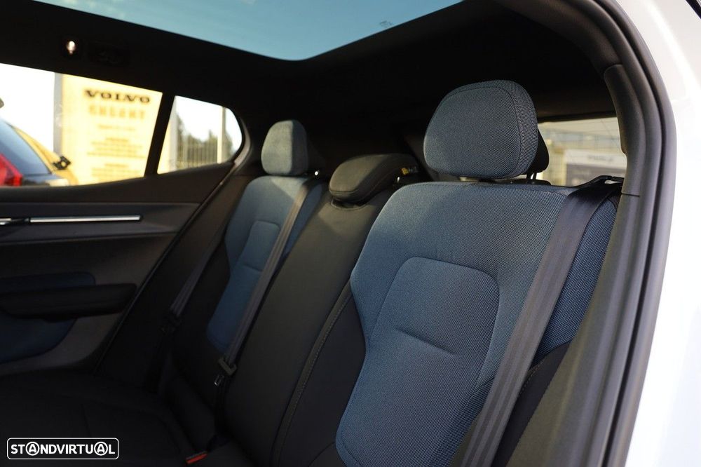 Volvo EX30 69 kWh Single Motor Extended Range Ultra - 12