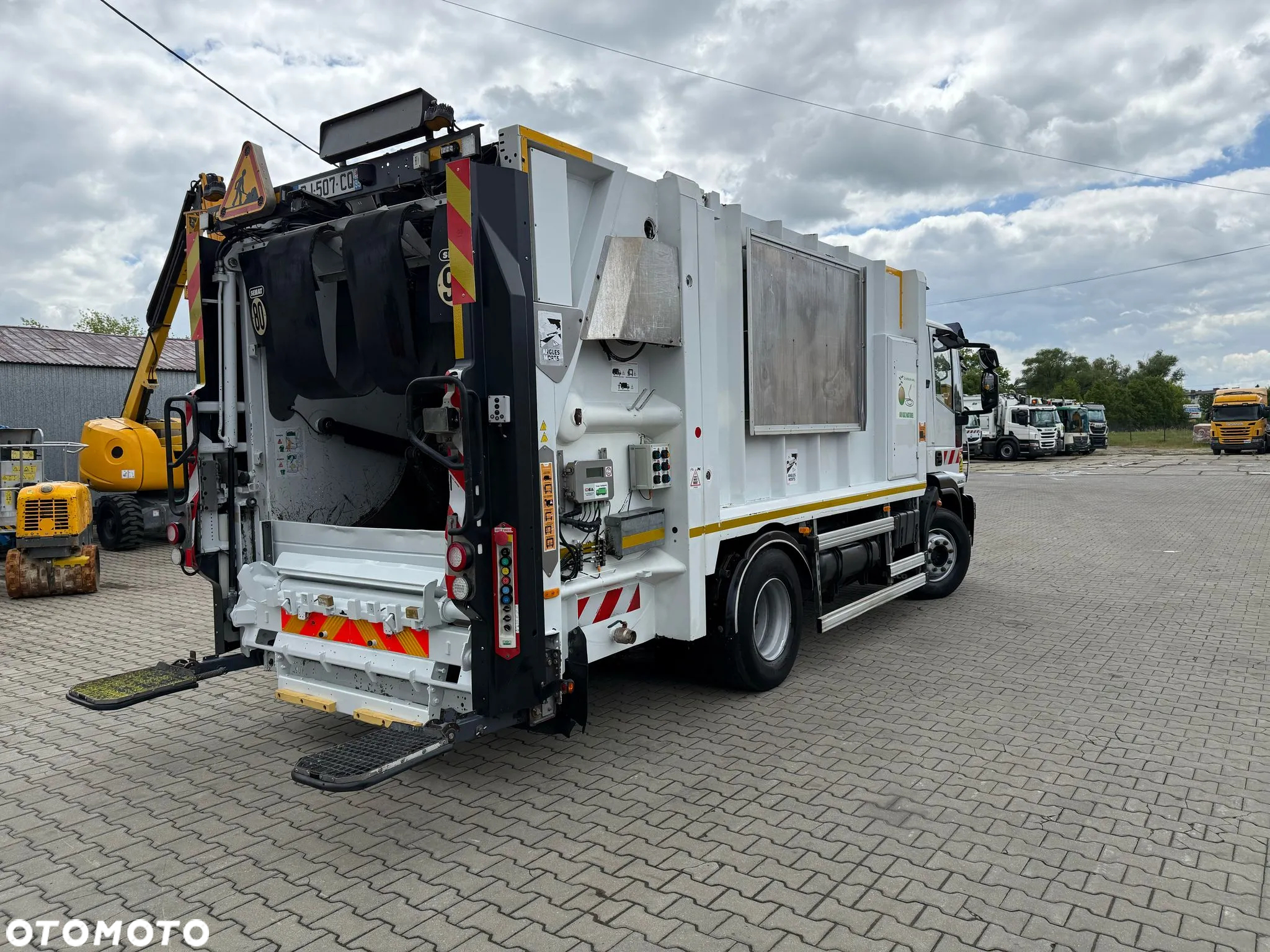 Iveco EUROCARGO CNG - 6