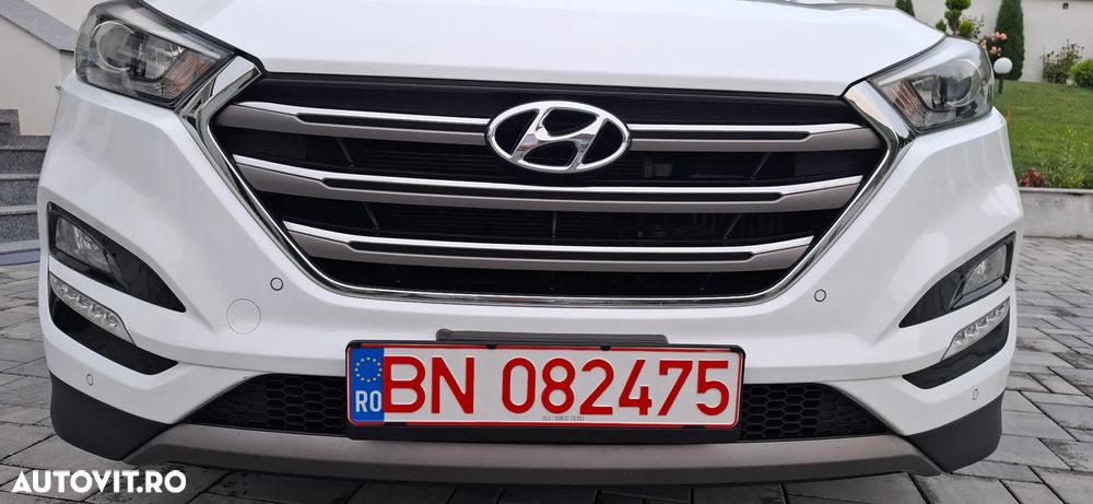Hyundai Tucson blue 1.7 CRDi 2WD Intro Edition - 10