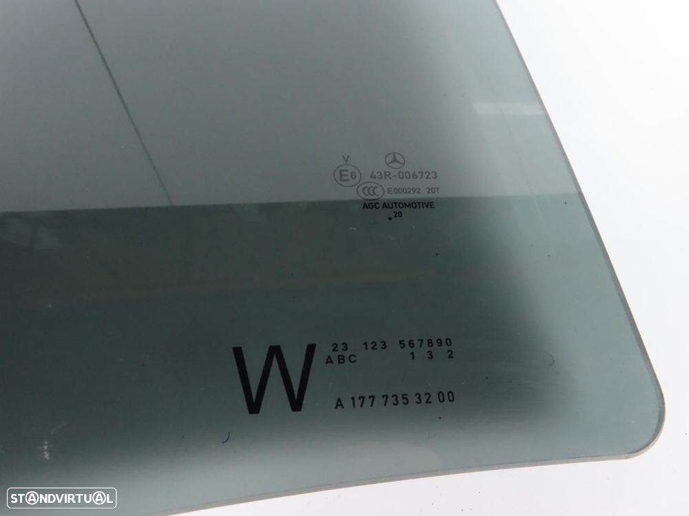 Vidro da porta Direito/Trás Usado / Original MERCEDES-BENZ A-CLASS (W177) A17773... - 3