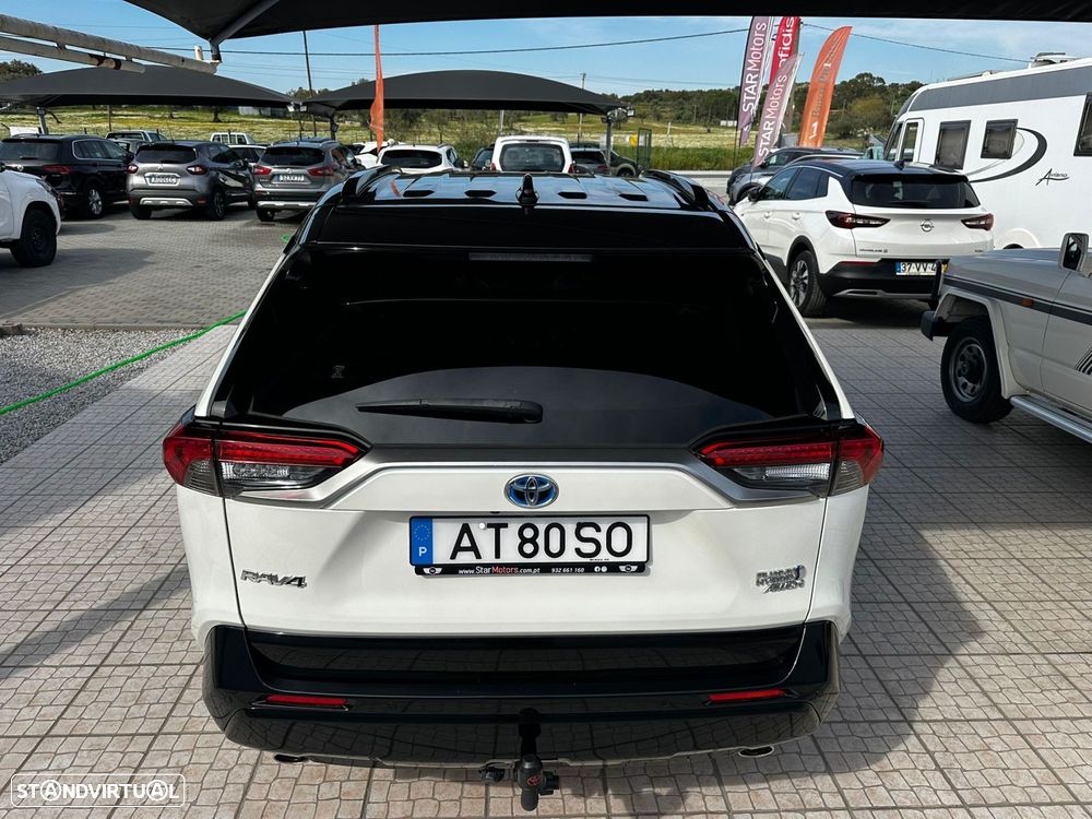 Toyota RAV4 - 8