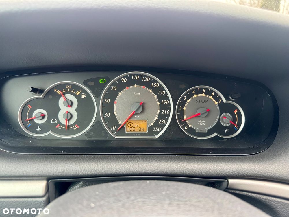 Citroën C5 2.2 HDi SX - 14