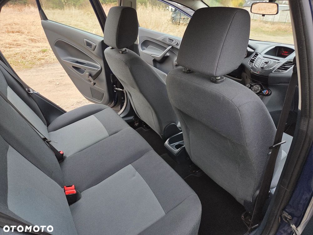 Ford Fiesta 1.25 Ambiente EU5 - 16