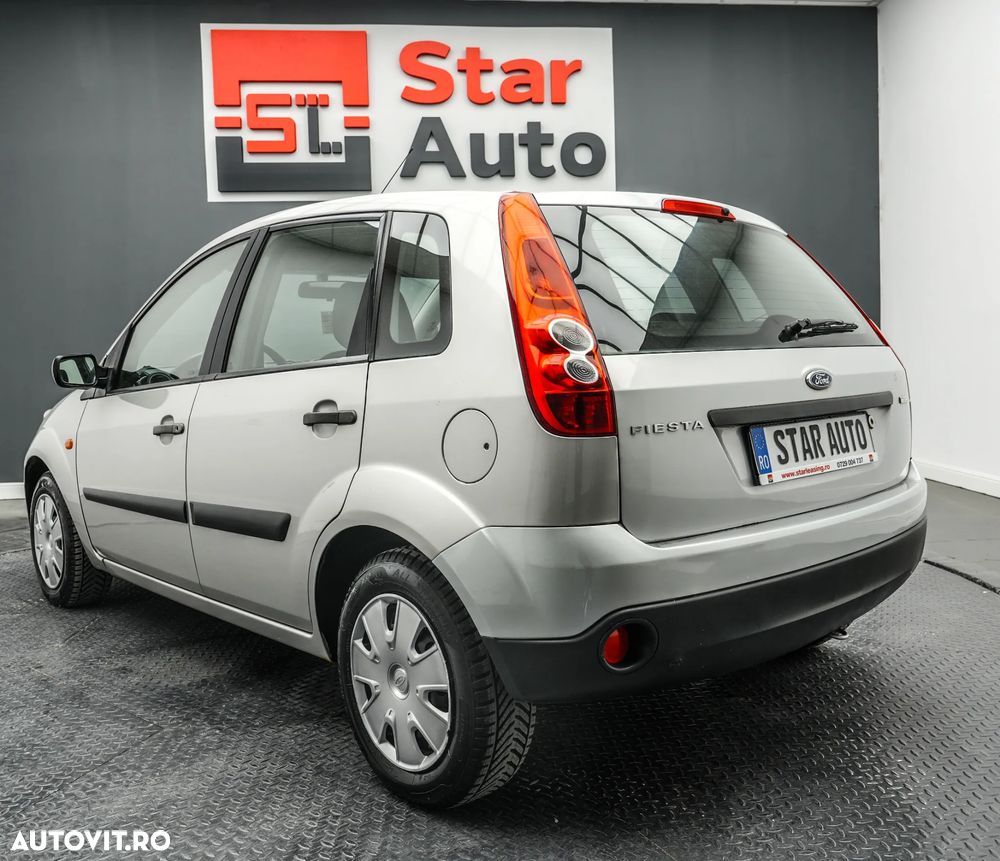 Ford Fiesta 1.4 TDCI Titanium - 5