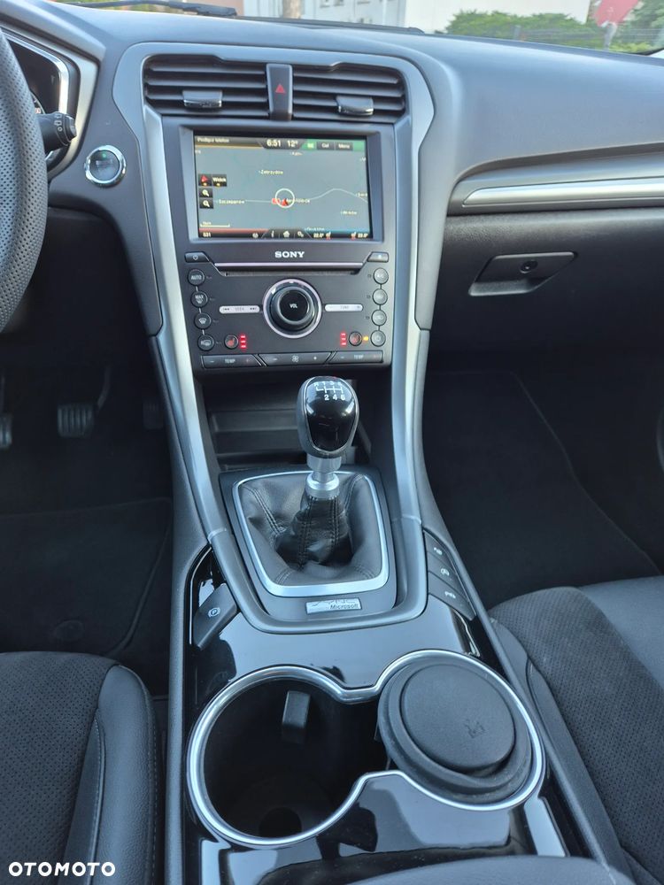 Ford Mondeo 2.0 TDCi STart-Stopp Titanium - 16