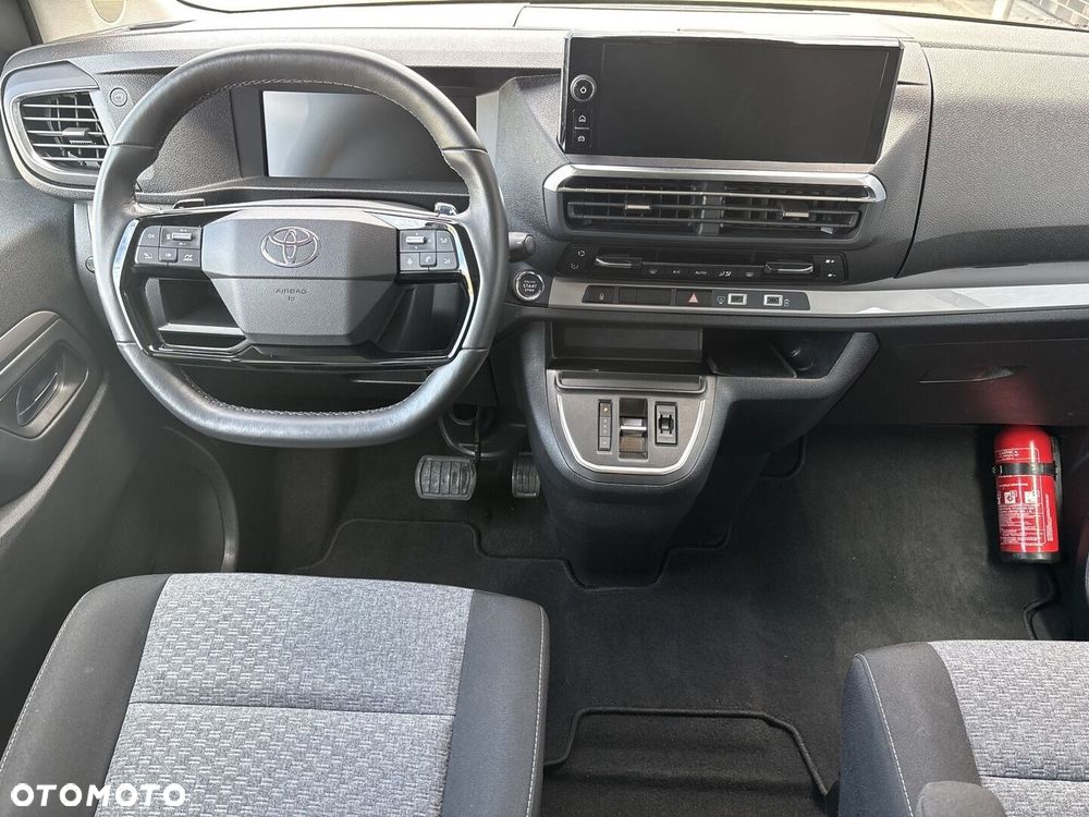 Toyota Proace Verso 2.0 D4-D Long Family - 4