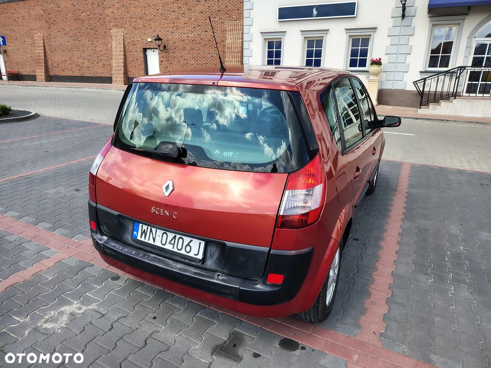 Renault Scenic 1.6 16V Authentique - 11