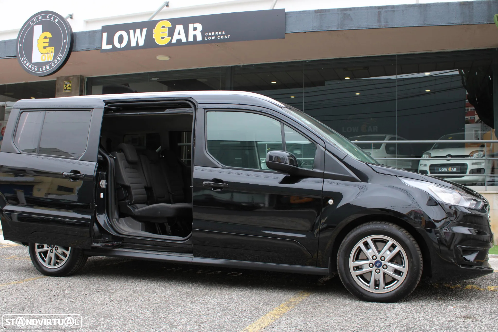 Ford Tourneo Connect Grand 1.5 TDCi Titanium - 18