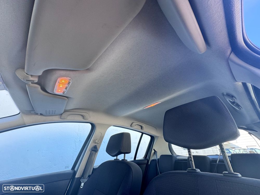 Renault Clio 1.4 16V Dynamique Luxe - 6