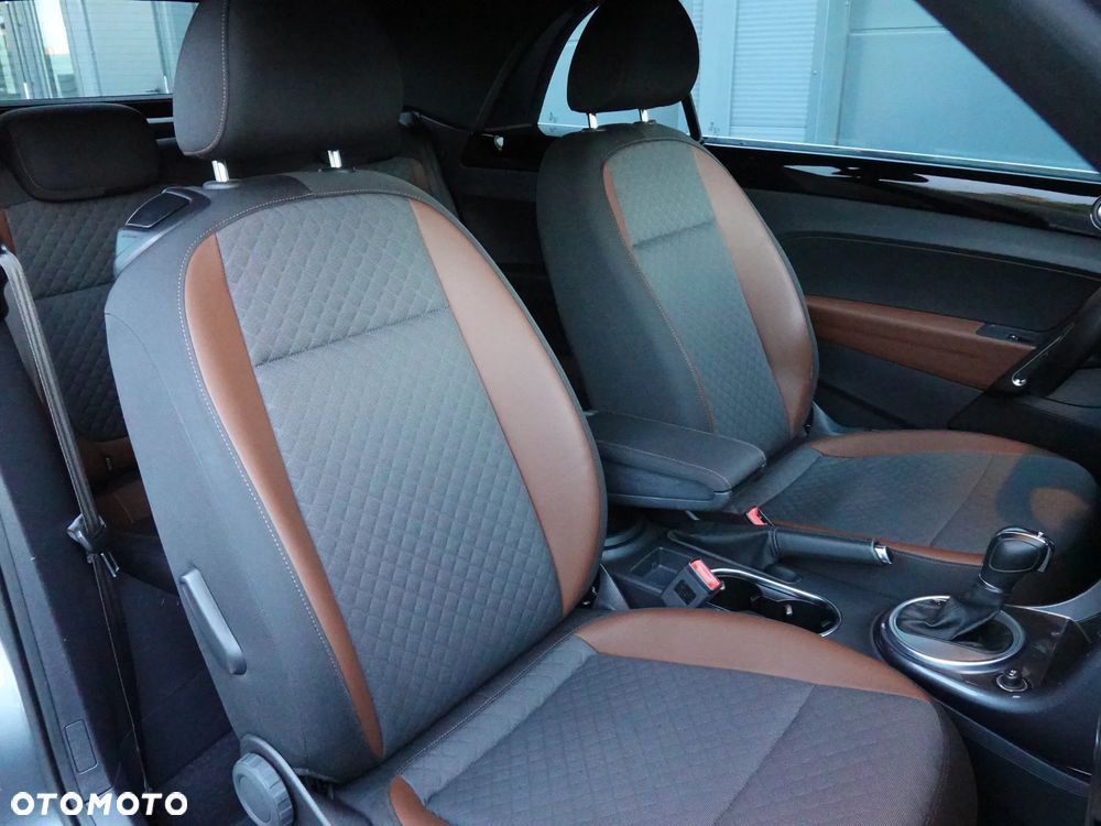 Volkswagen Beetle 1.4 TSI DSG Blue Motion Techn Allstar - 20