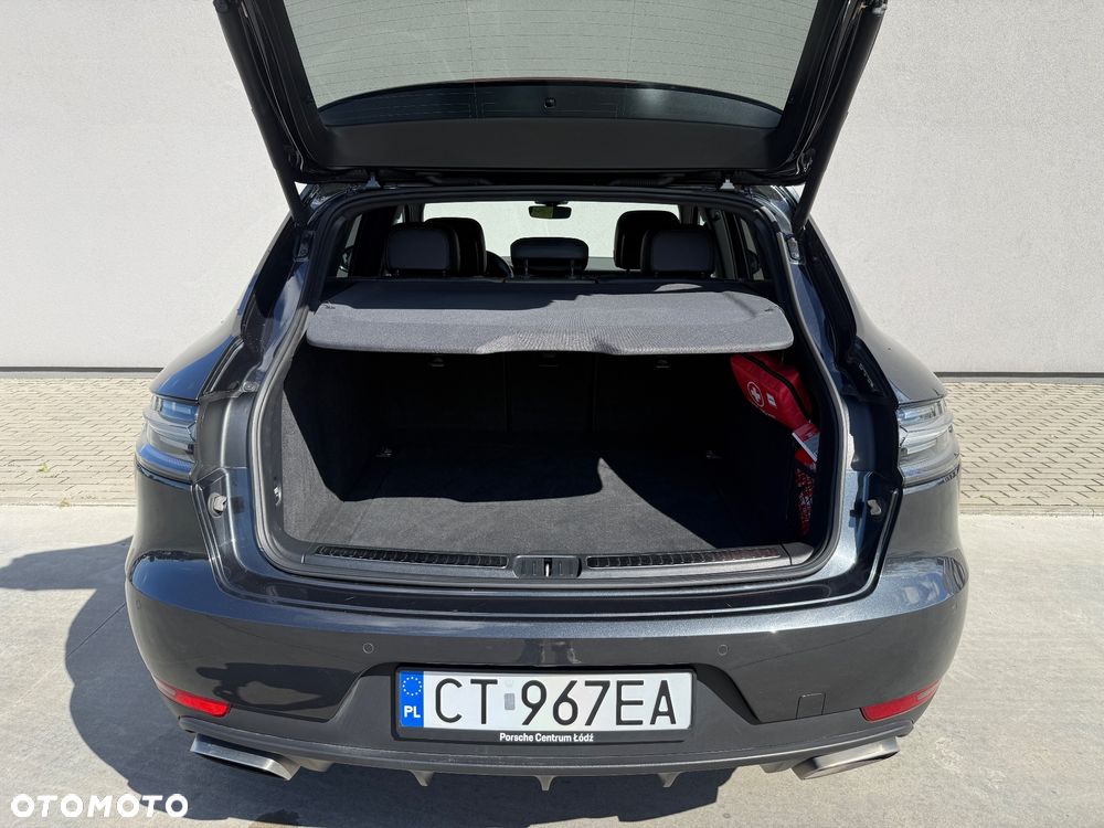 Porsche Macan - 30